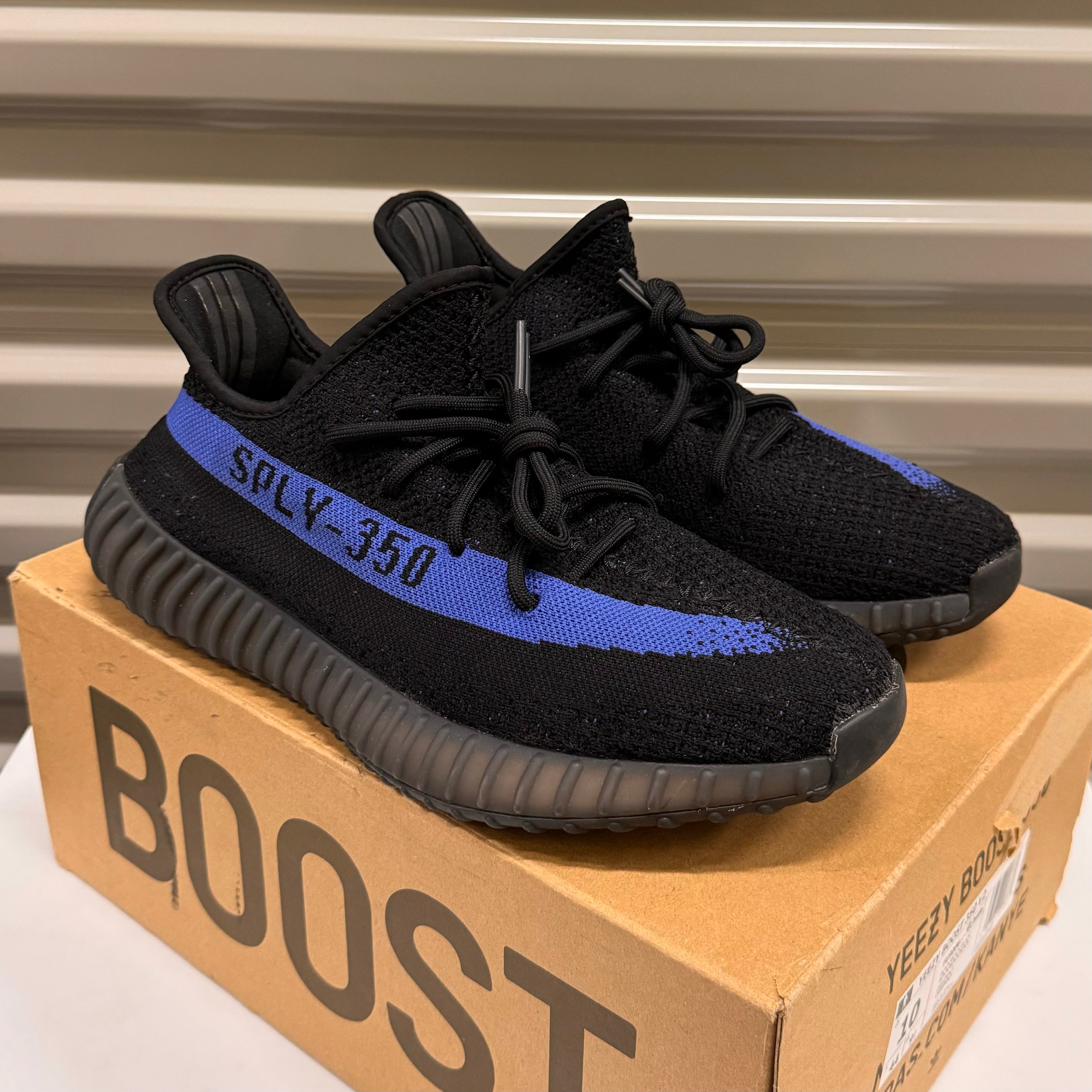 Yeezy 350 “Dazzling Blue”